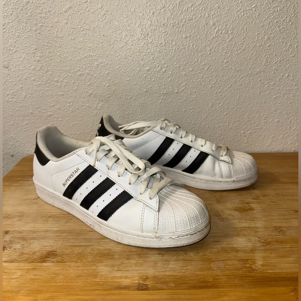 Adidas Superstar